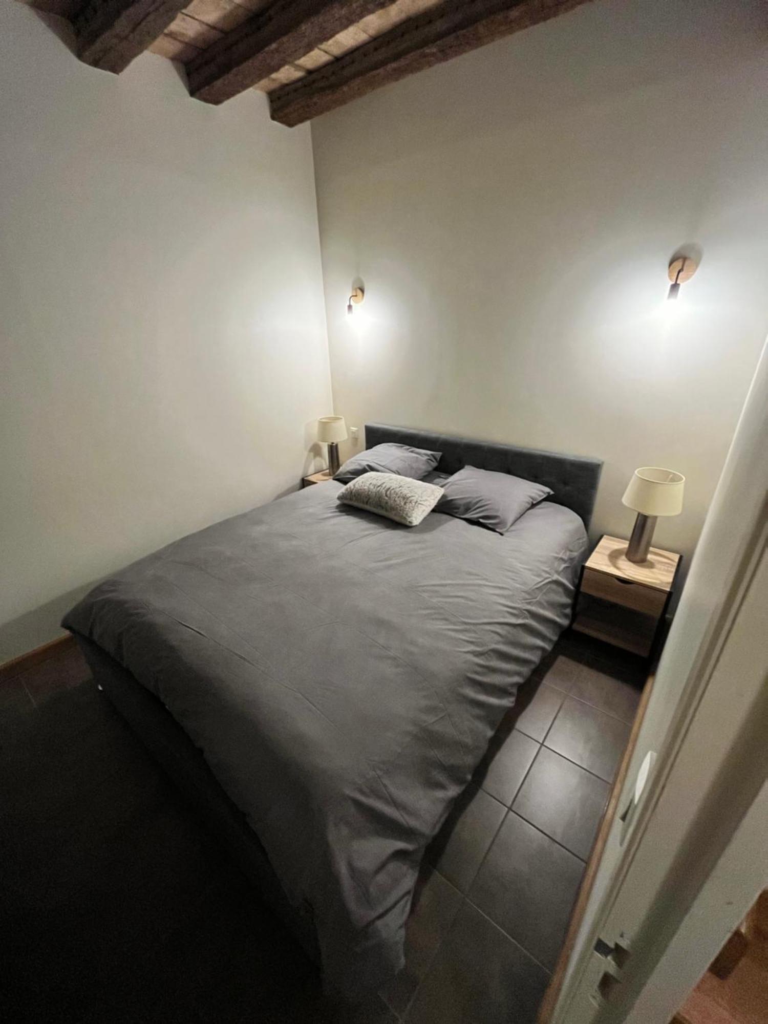 Appartement 2 Chambres - Saint Pierre Troyes Eksteriør bilde